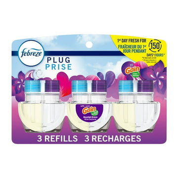 Febreze Plug In Air Freshener, Odor-Fighting Scented Oil Refill, Moonlight Breeze, 3 Refills, 77.7ML